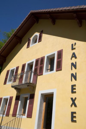 Отель ANNEXE 1888, Маглан